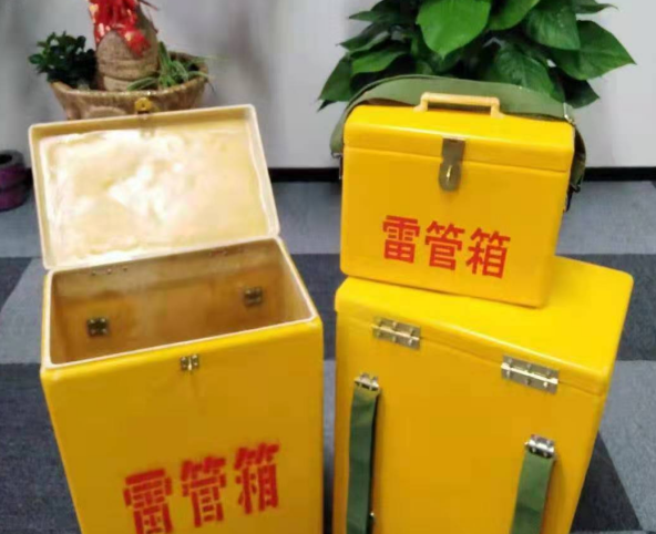 皇姑玻璃钢雷管箱有哪些特点